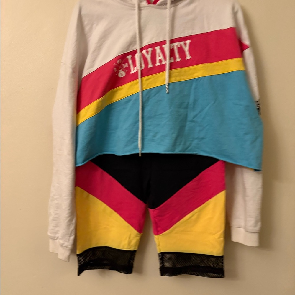 Loyalty Over Money set